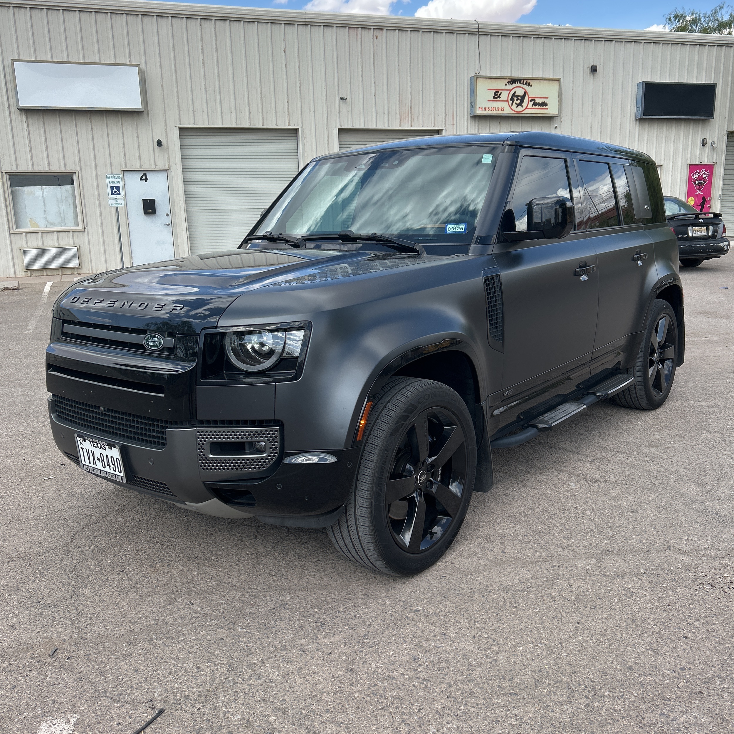 2024 Land Rover Defender 110 V8 P525 Carpathian Edition