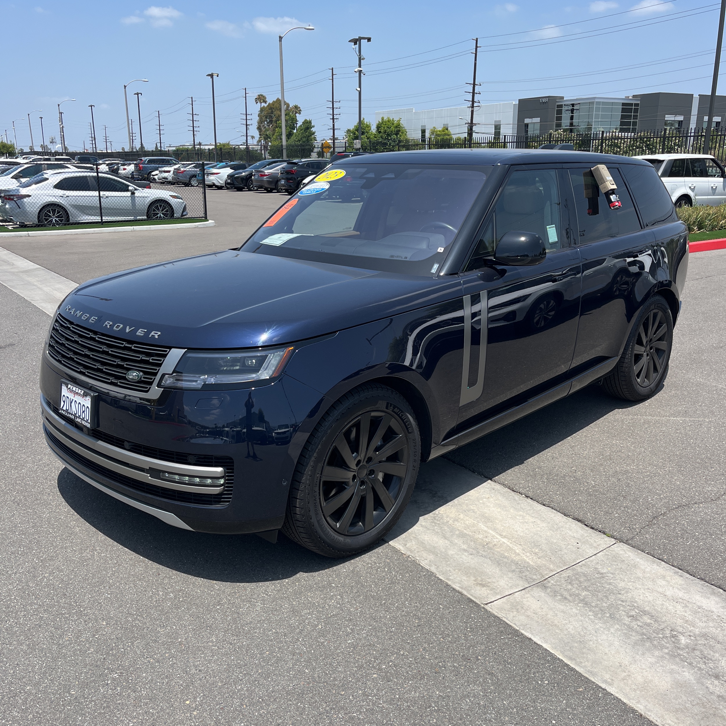 2023 Land Rover Range Rover P400 SE