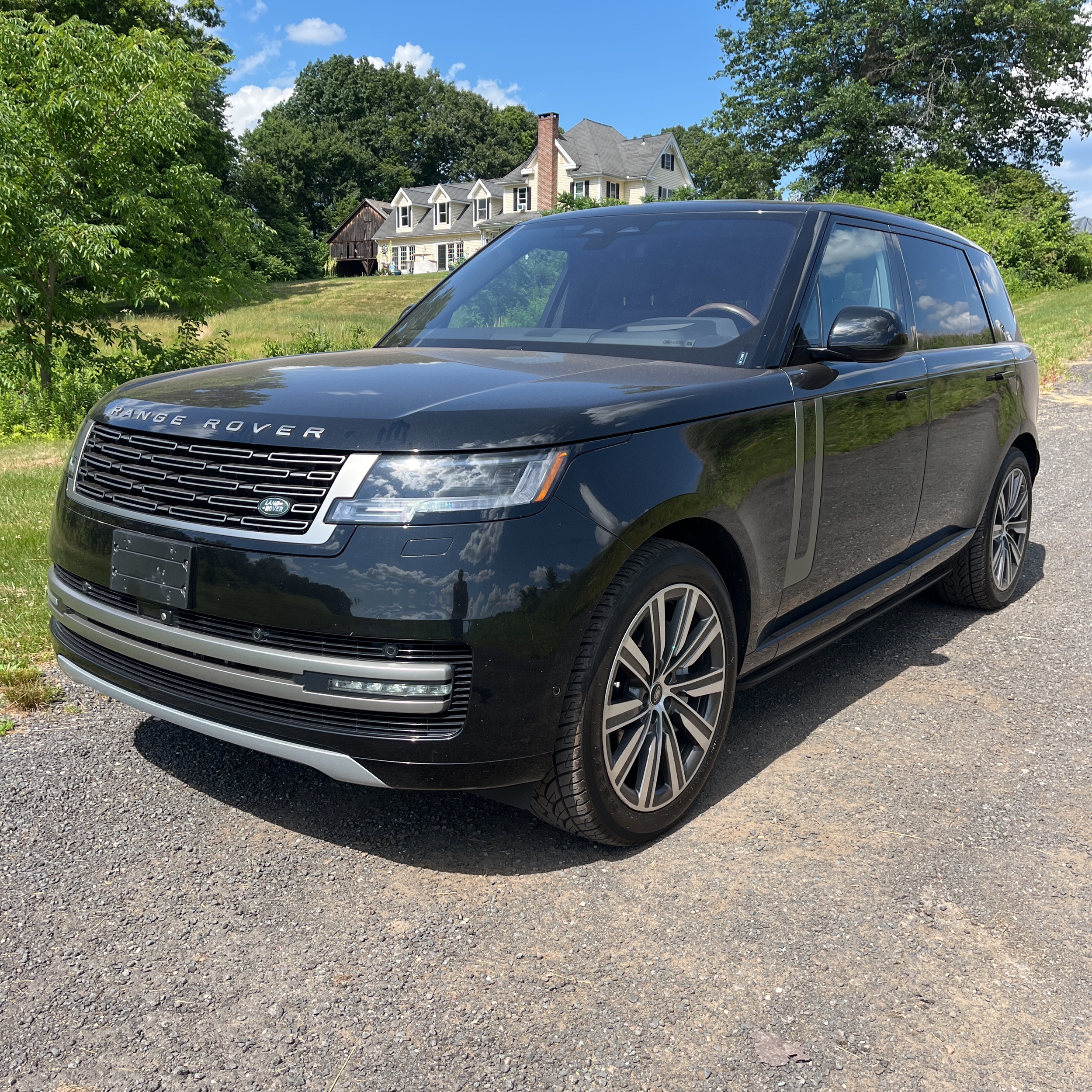 2023 Land Rover Range Rover P530 SE LWB