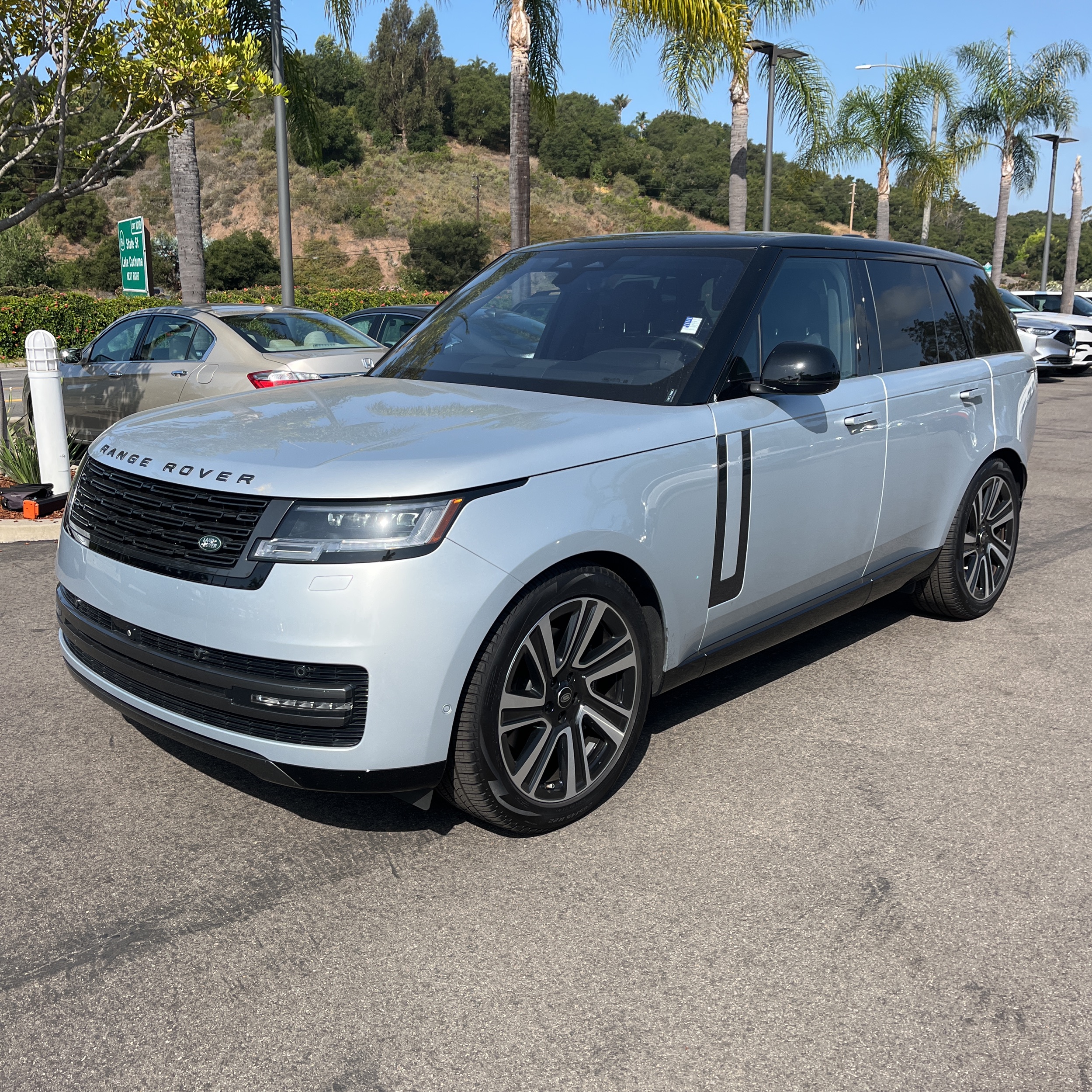 2023 Land Rover Range Rover P400 SE