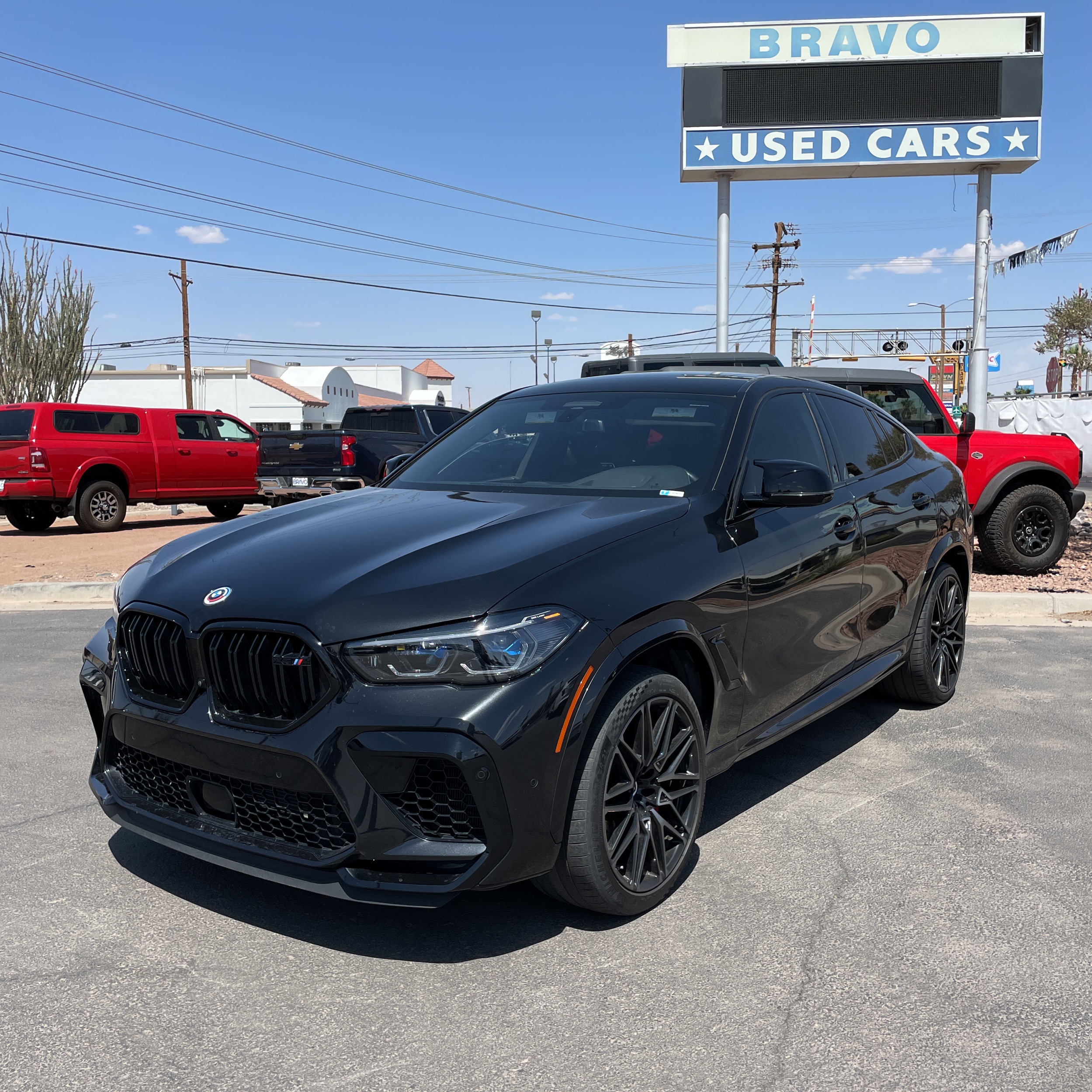 2023 BMW X6 M