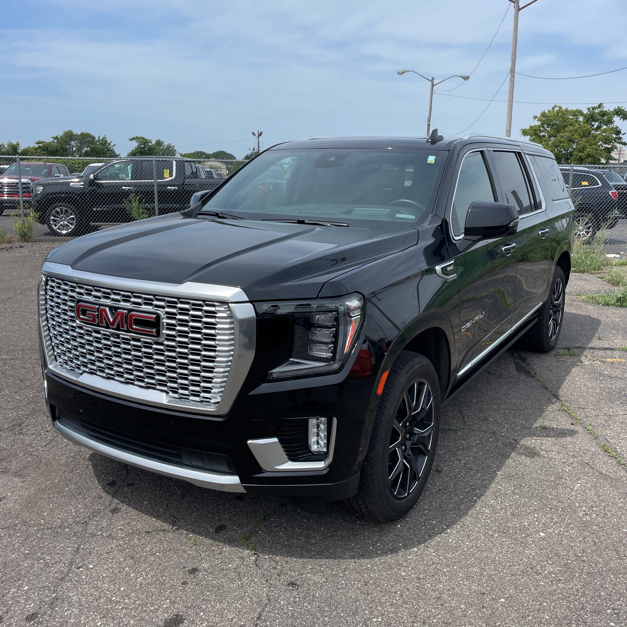 2024 GMC Yukon XL Denali