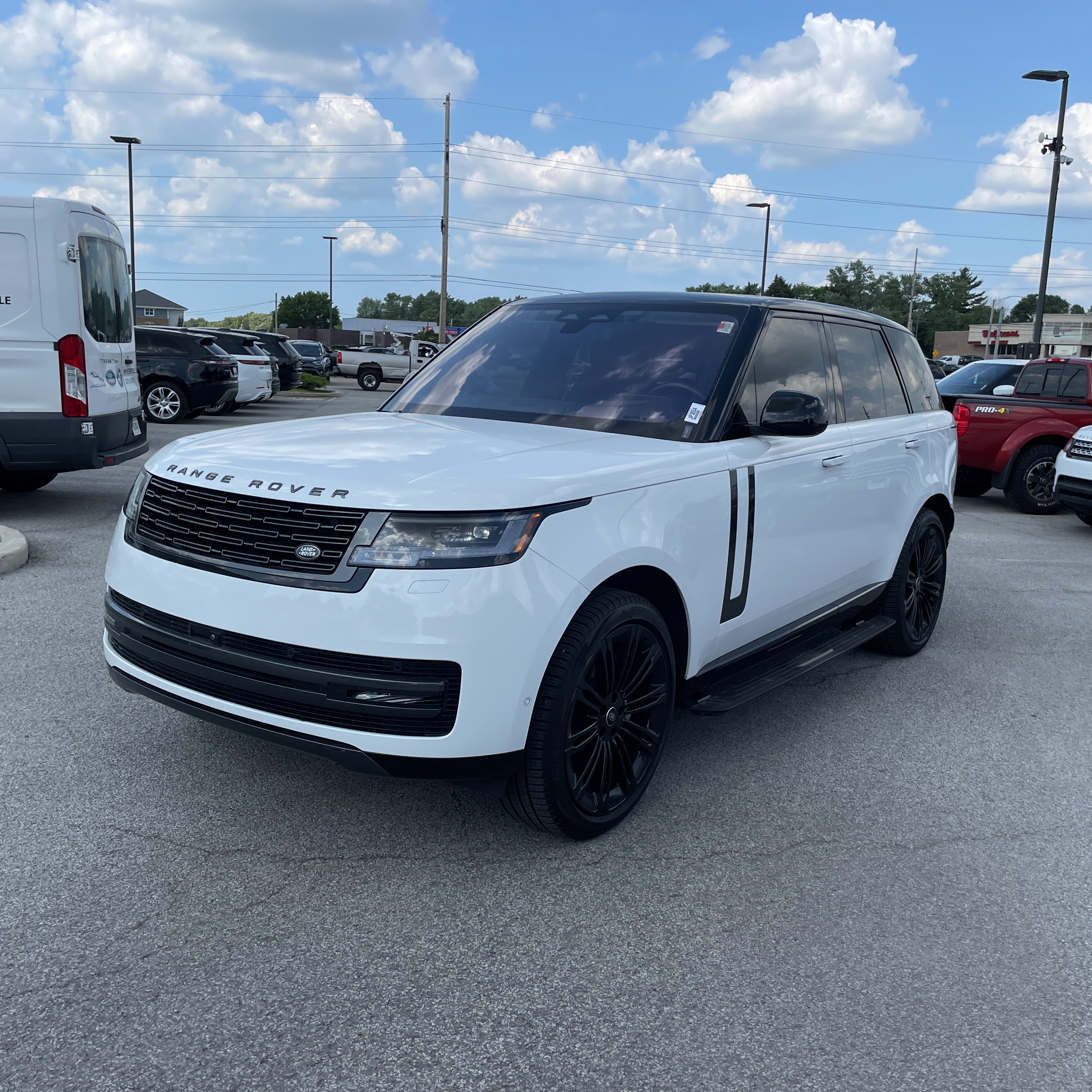 2022 Land Rover Range Rover P400 SE