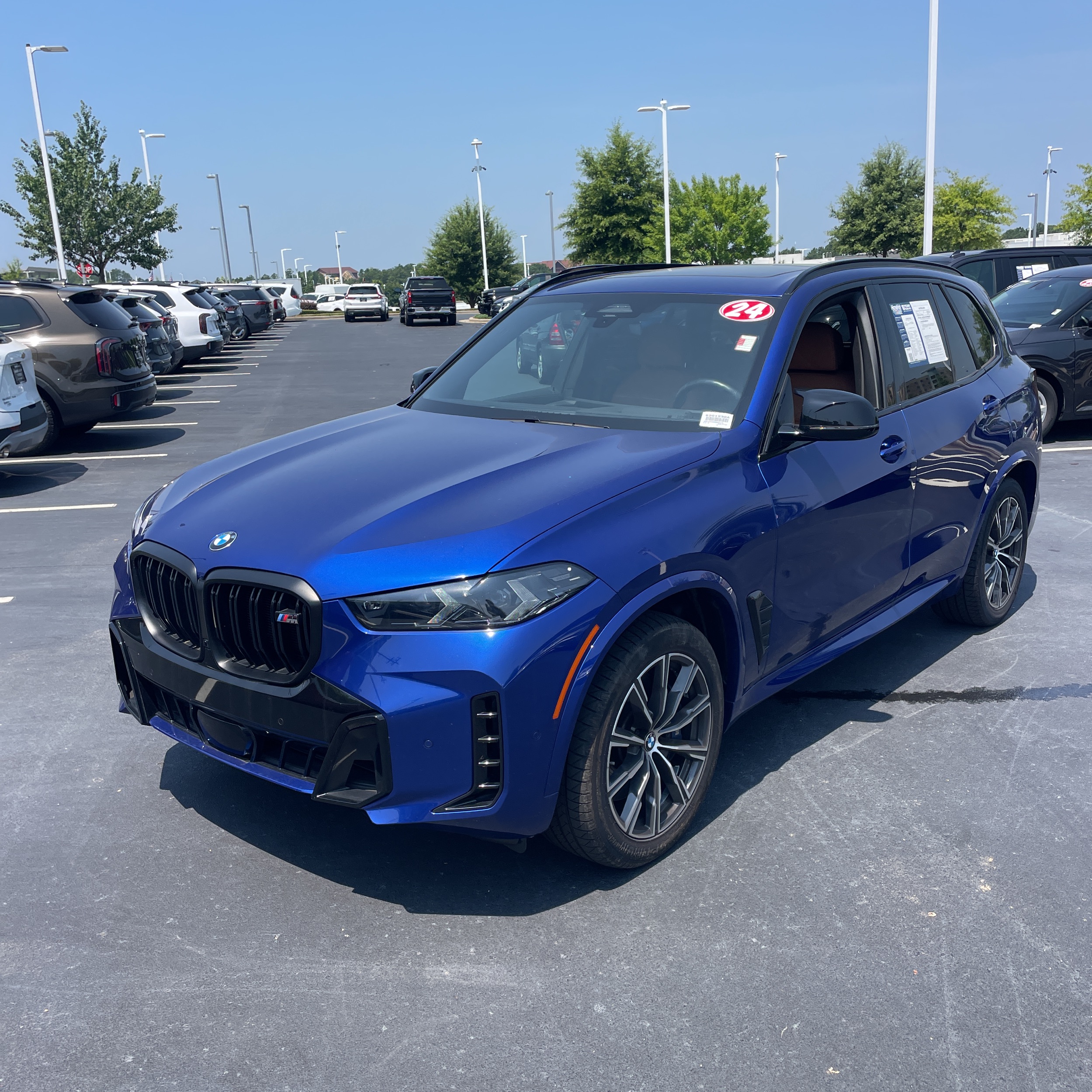 2024 BMW X5 M60i