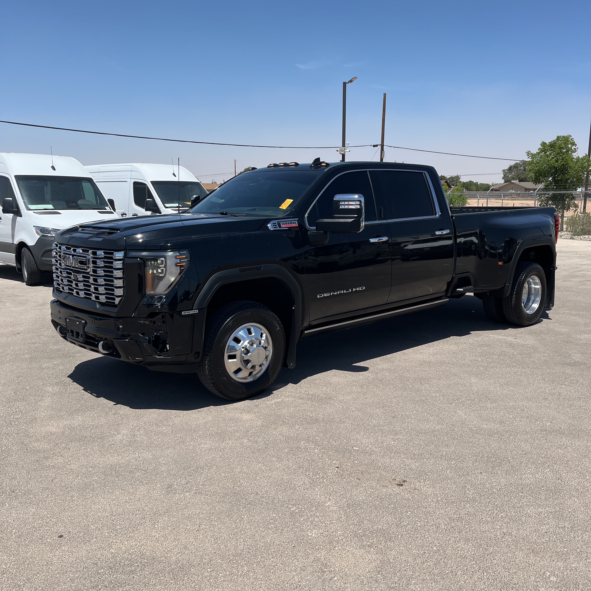 2024 GMC Sierra 3500HD Denali