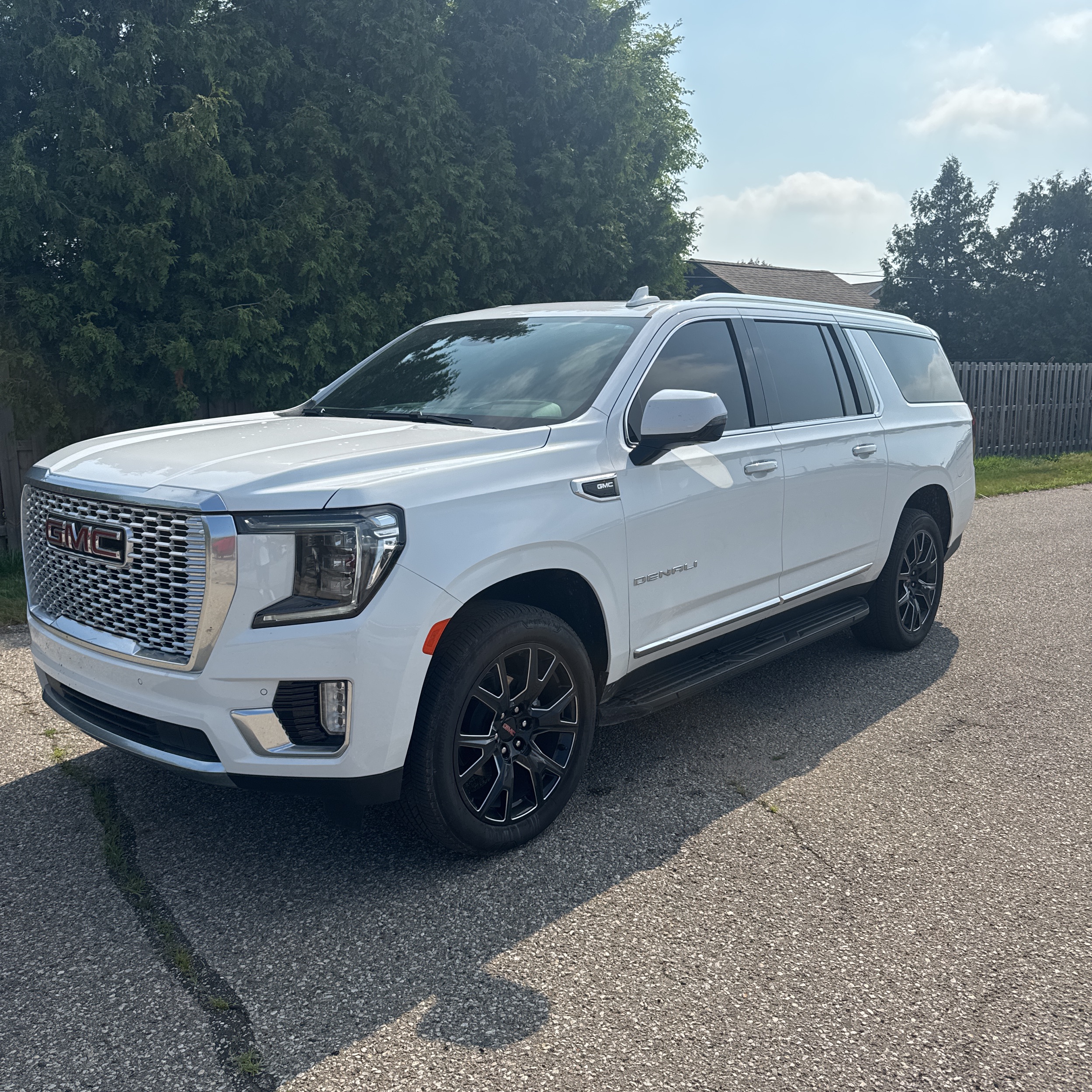 2024 GMC Yukon XL Denali