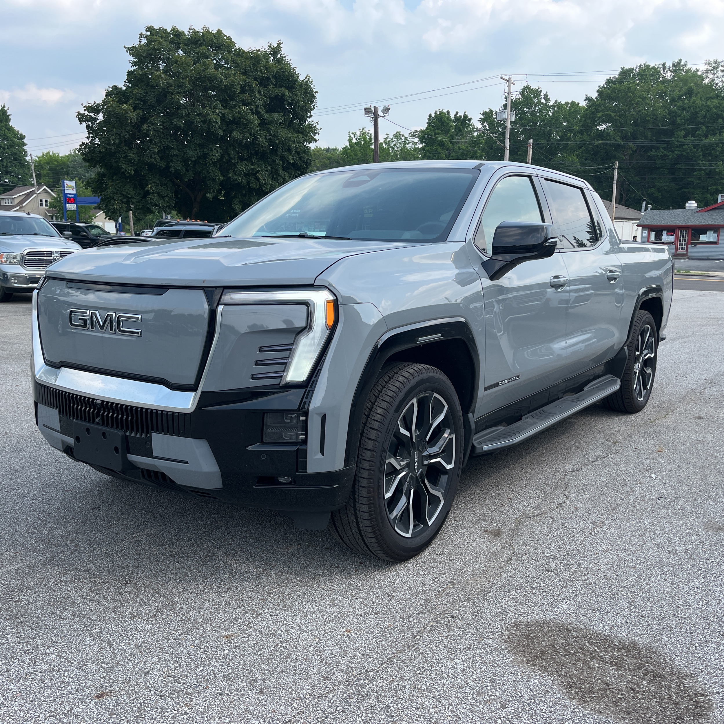 2024 GMC Sierra EV Denali Edition 1