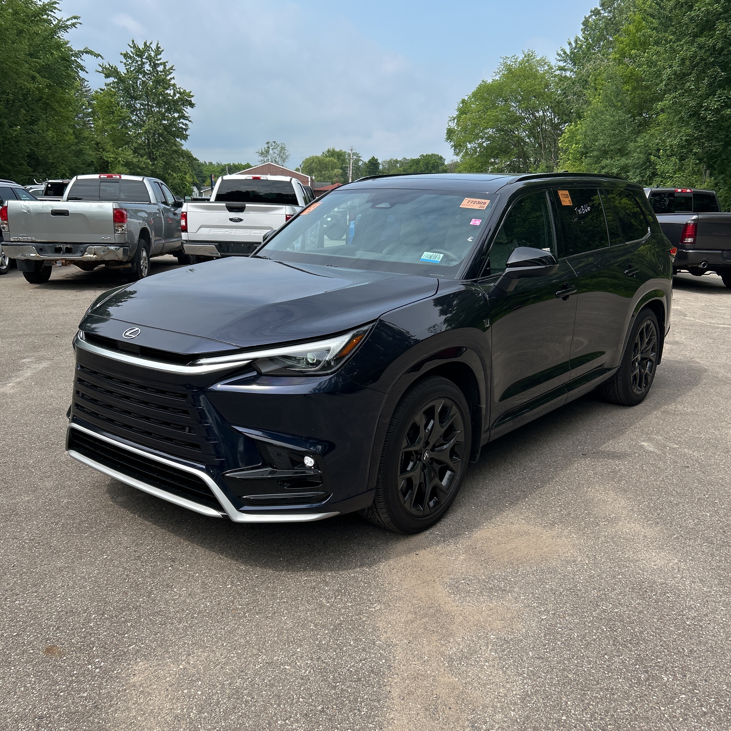 2025 Lexus TX-Series TX500h F Sport Perf3