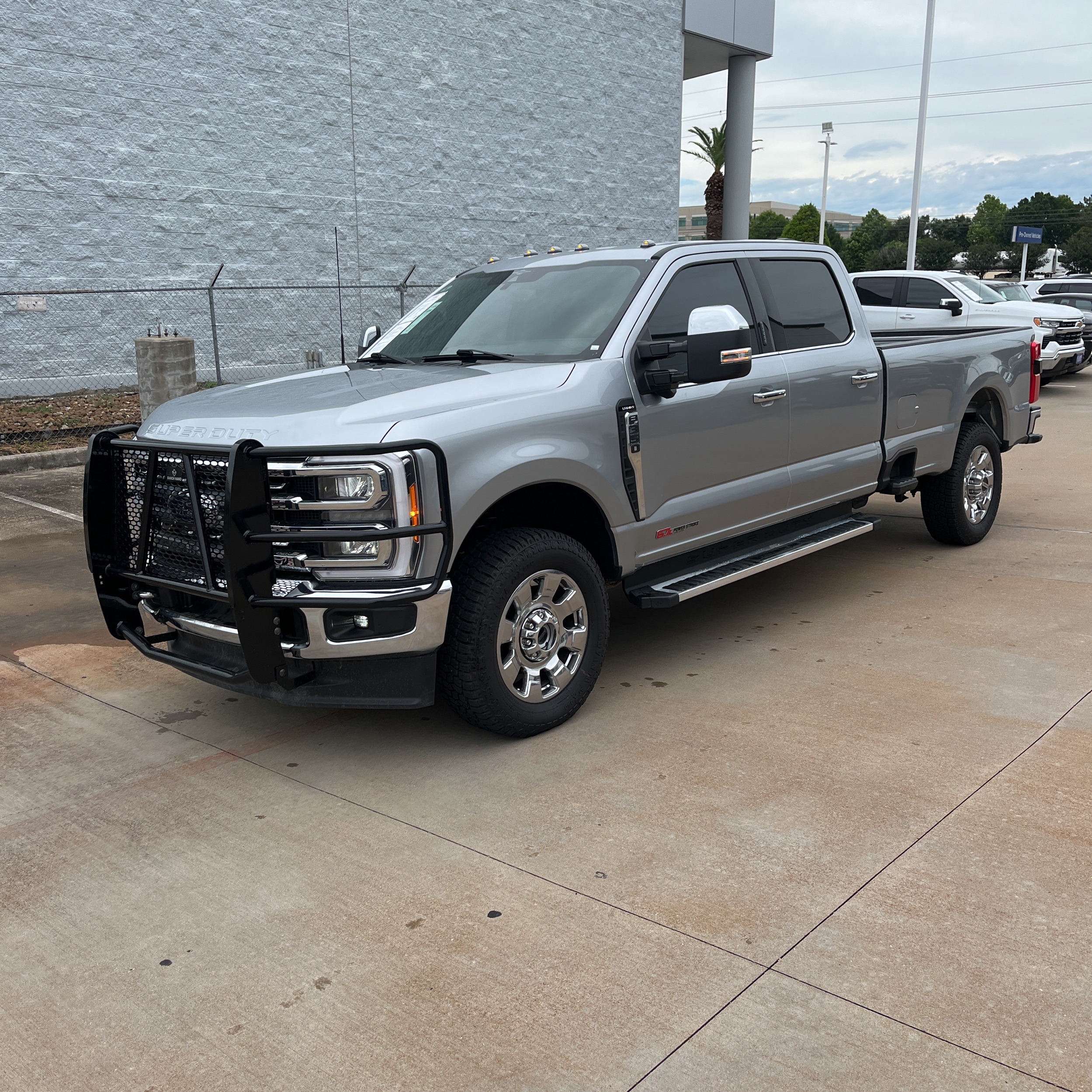 2023 Ford F-350 Super Duty Lariat