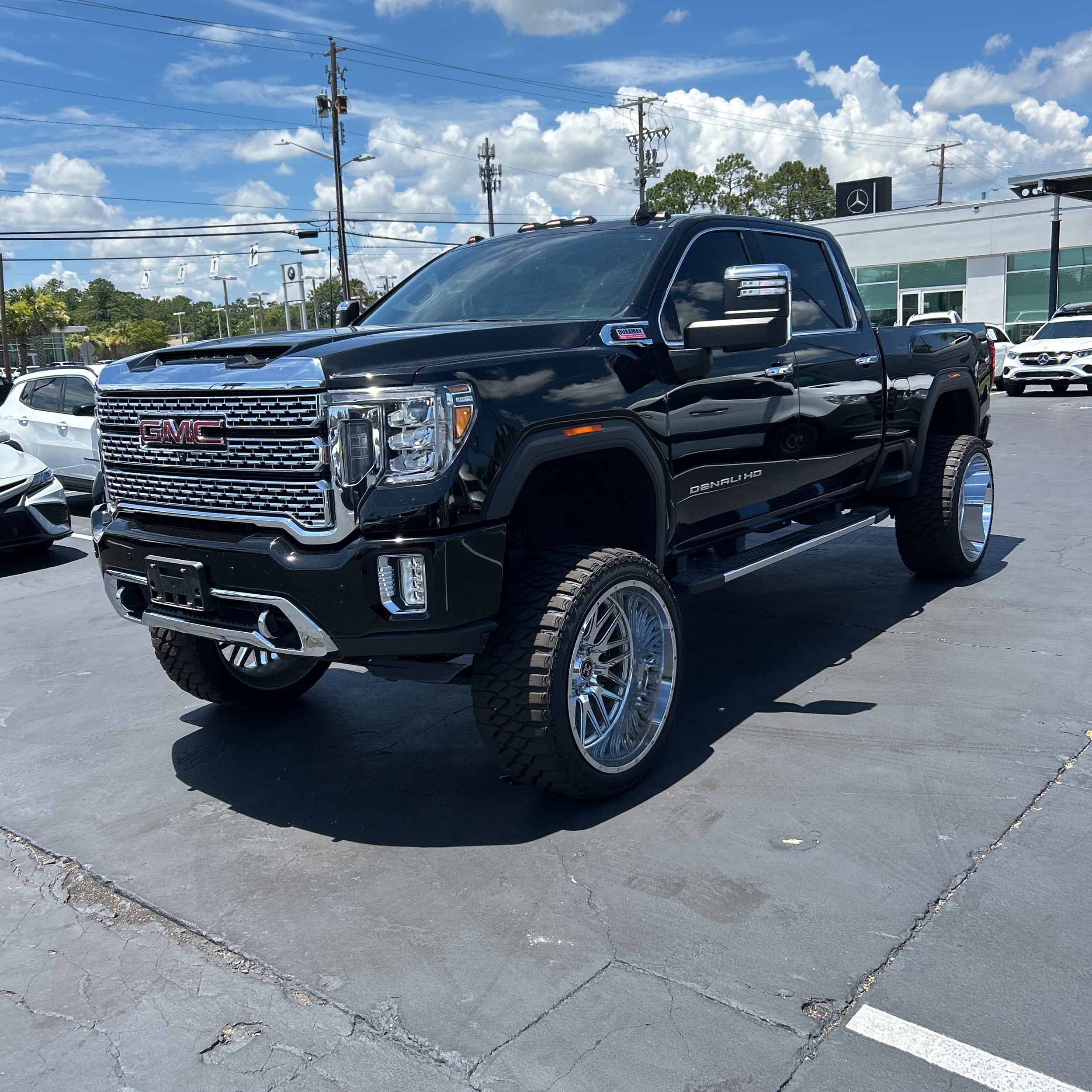 2023 GMC Sierra 2500HD Denali