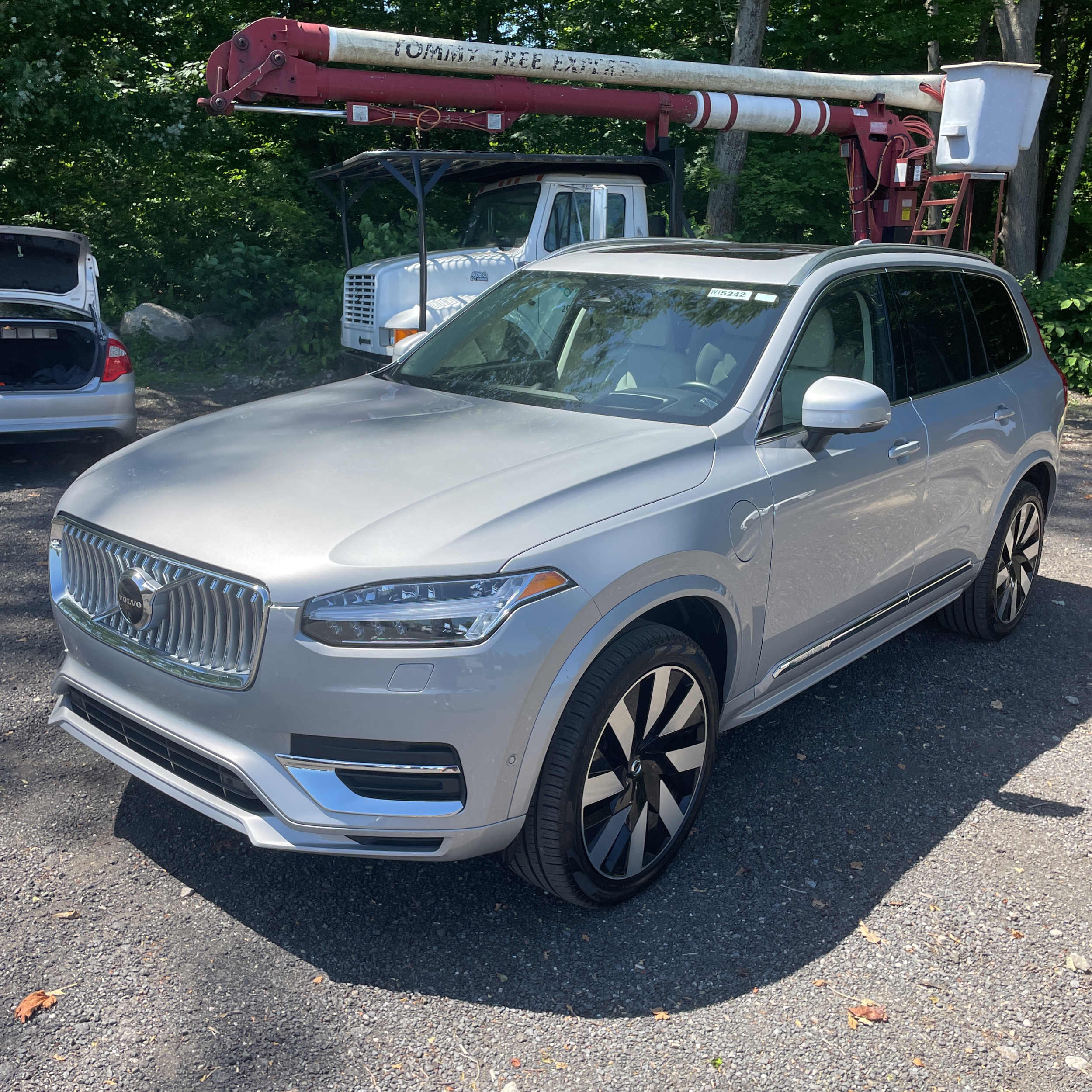 2024 Volvo XC90 T8 - Ultimate PHEV