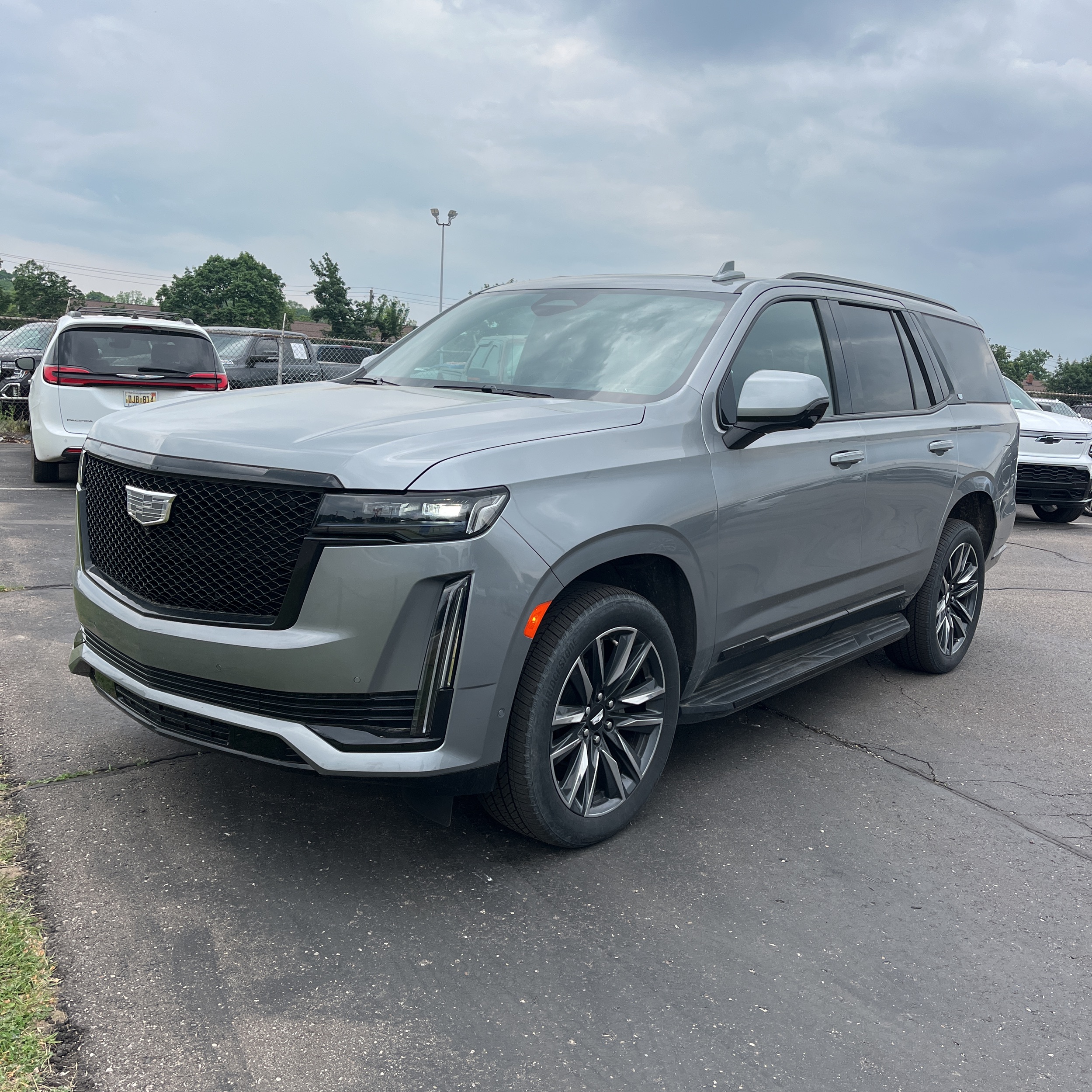 2023 Cadillac Escalade Sport
