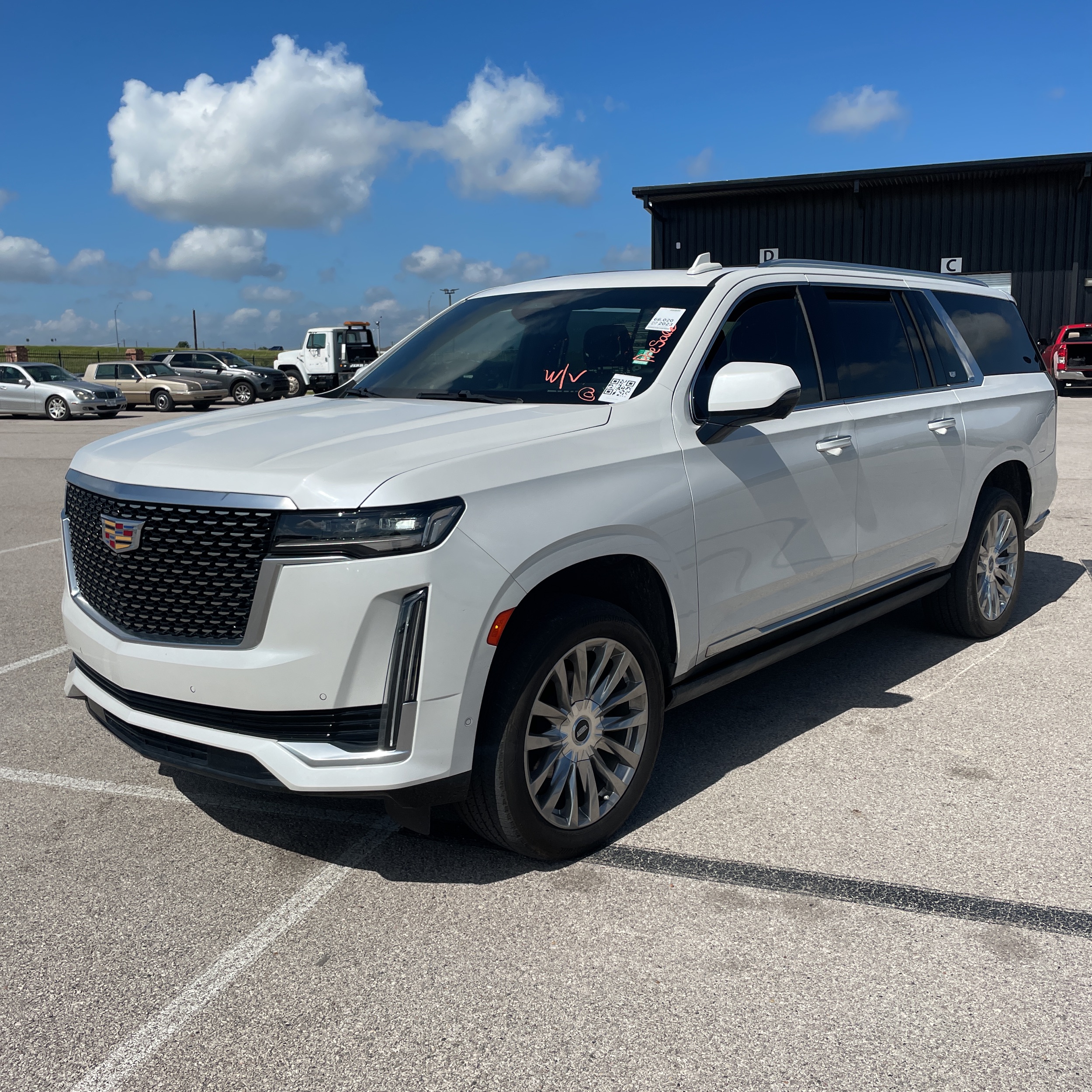 2023 Cadillac Escalade ESV Premium Luxury