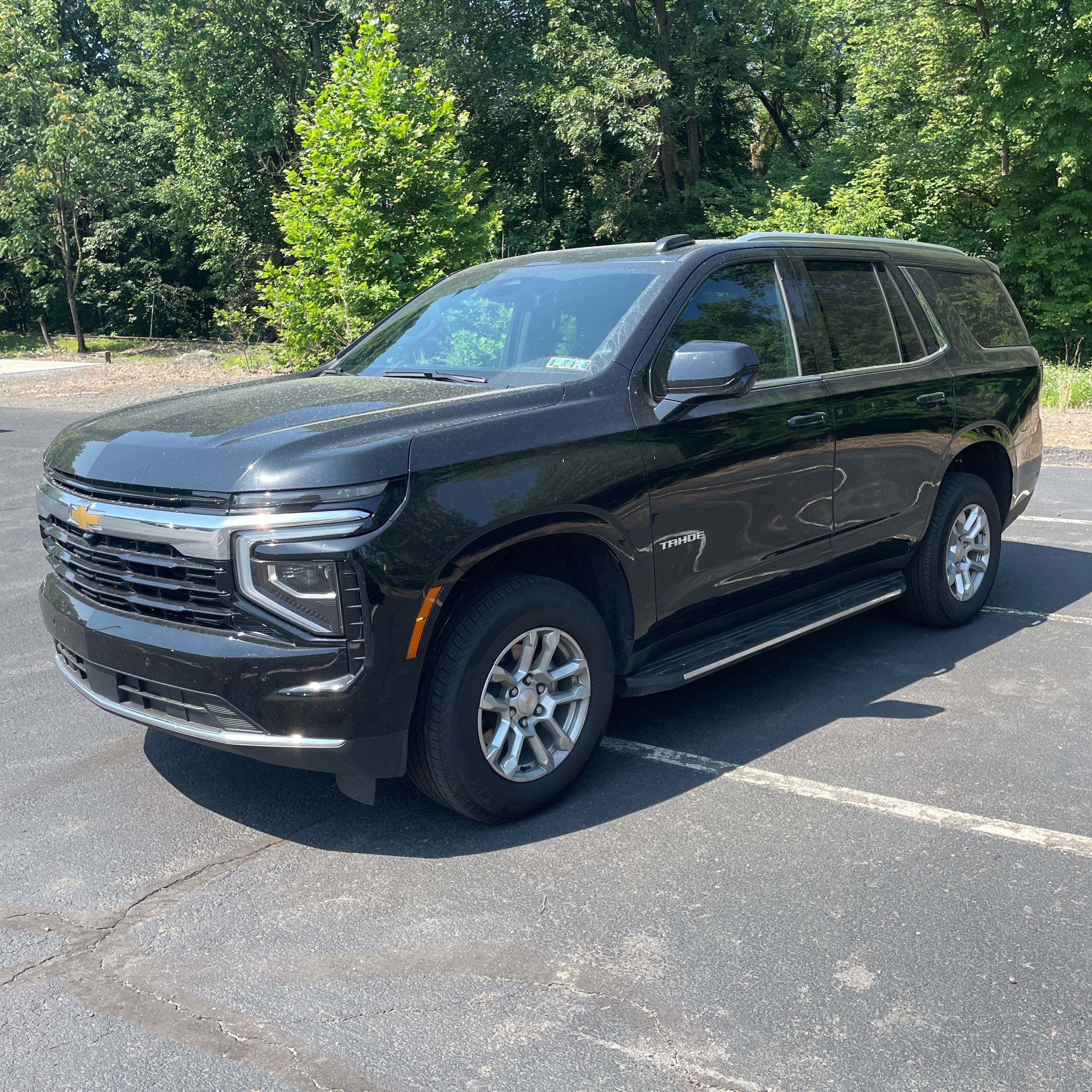 2025 Chevrolet Tahoe LS