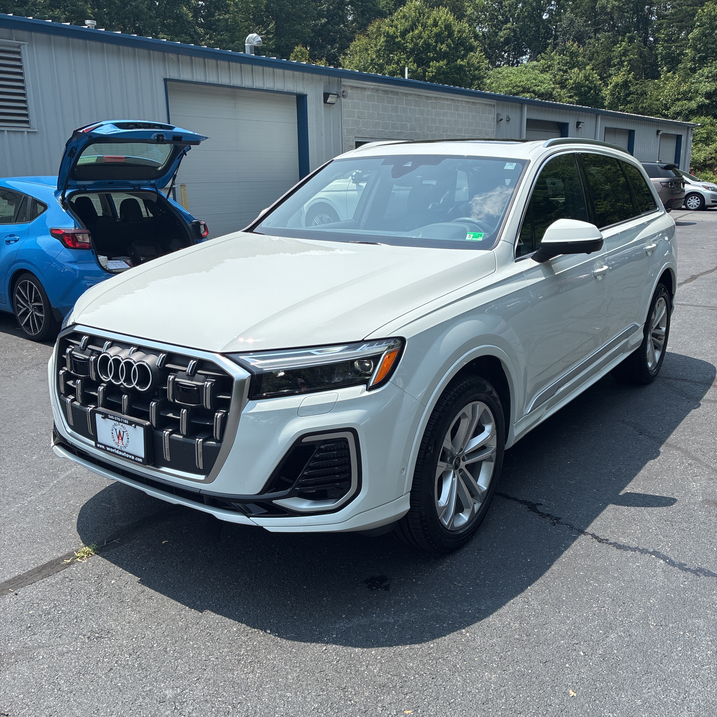 2025 Audi Q7 Premium Plus 55