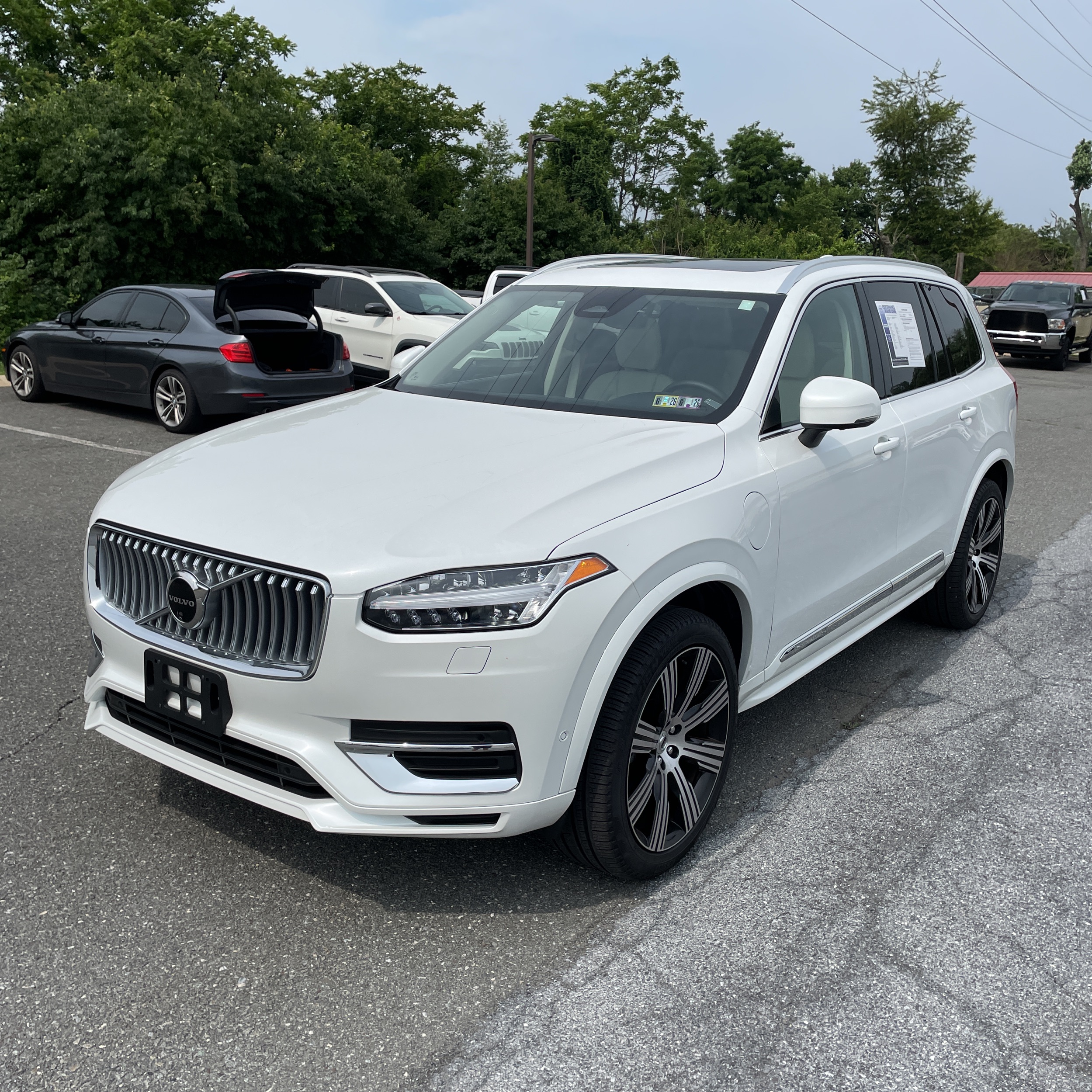 2024 Volvo XC90 T8 - Plus PHEV