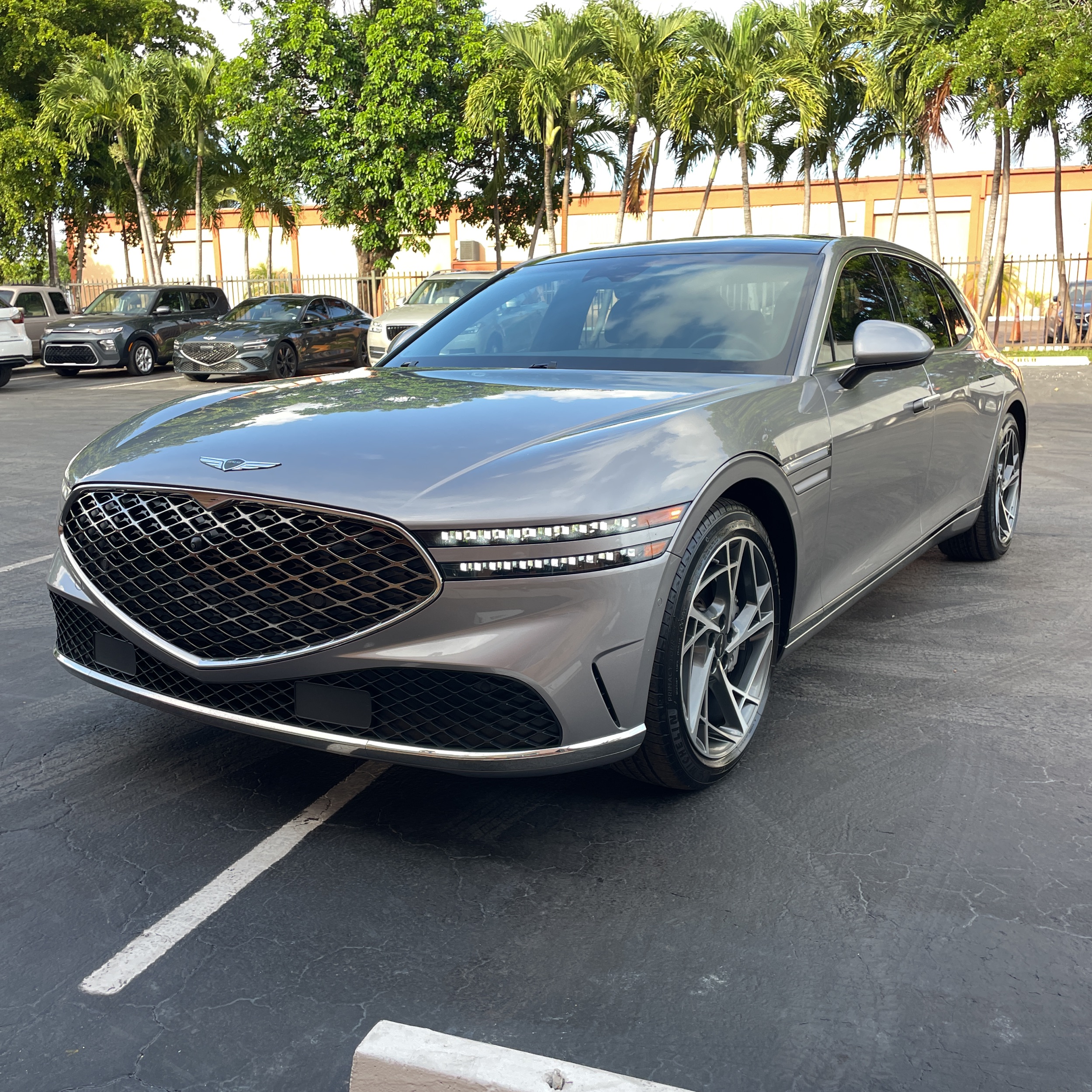 2023 Genesis G90 3.5T