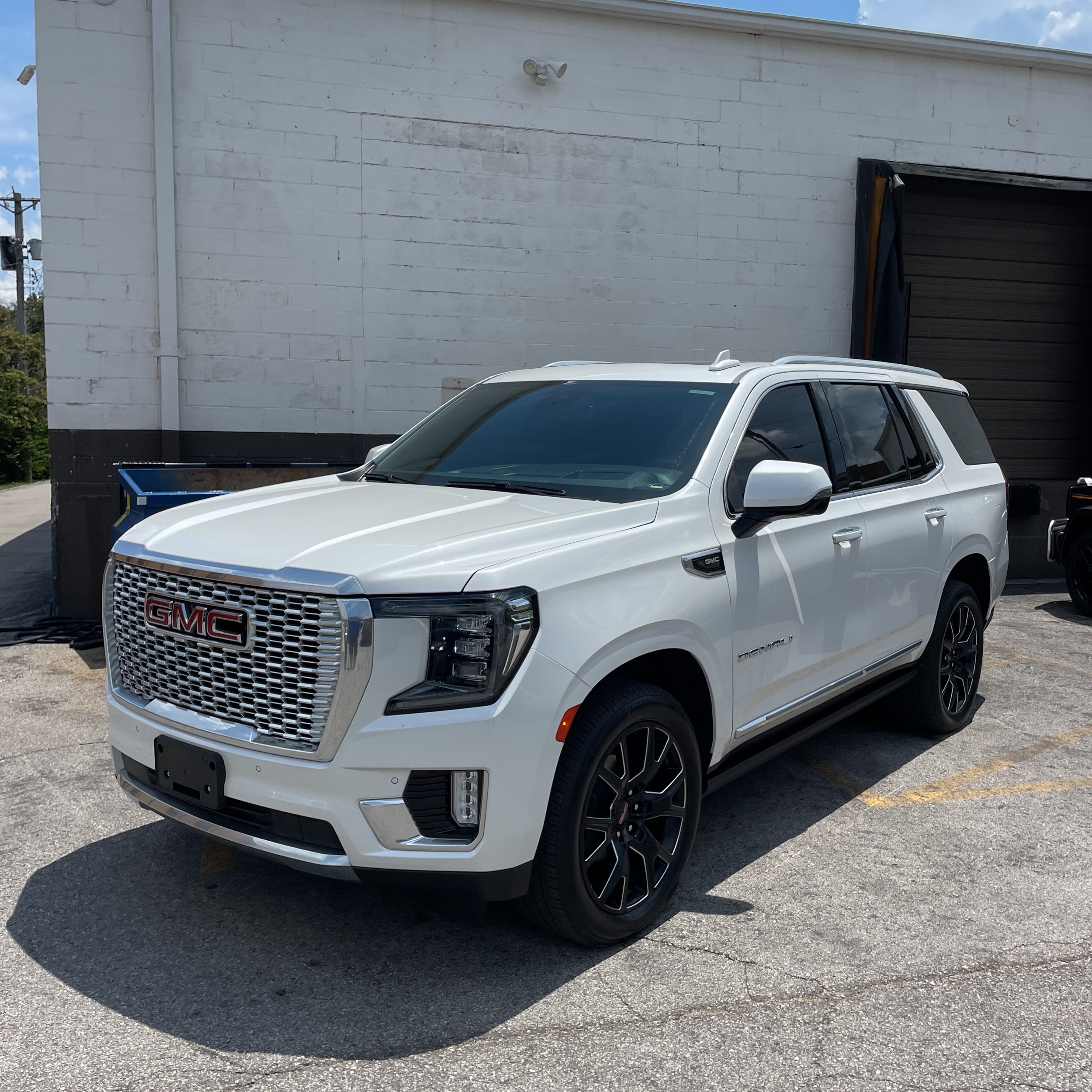 2023 GMC Yukon Denali