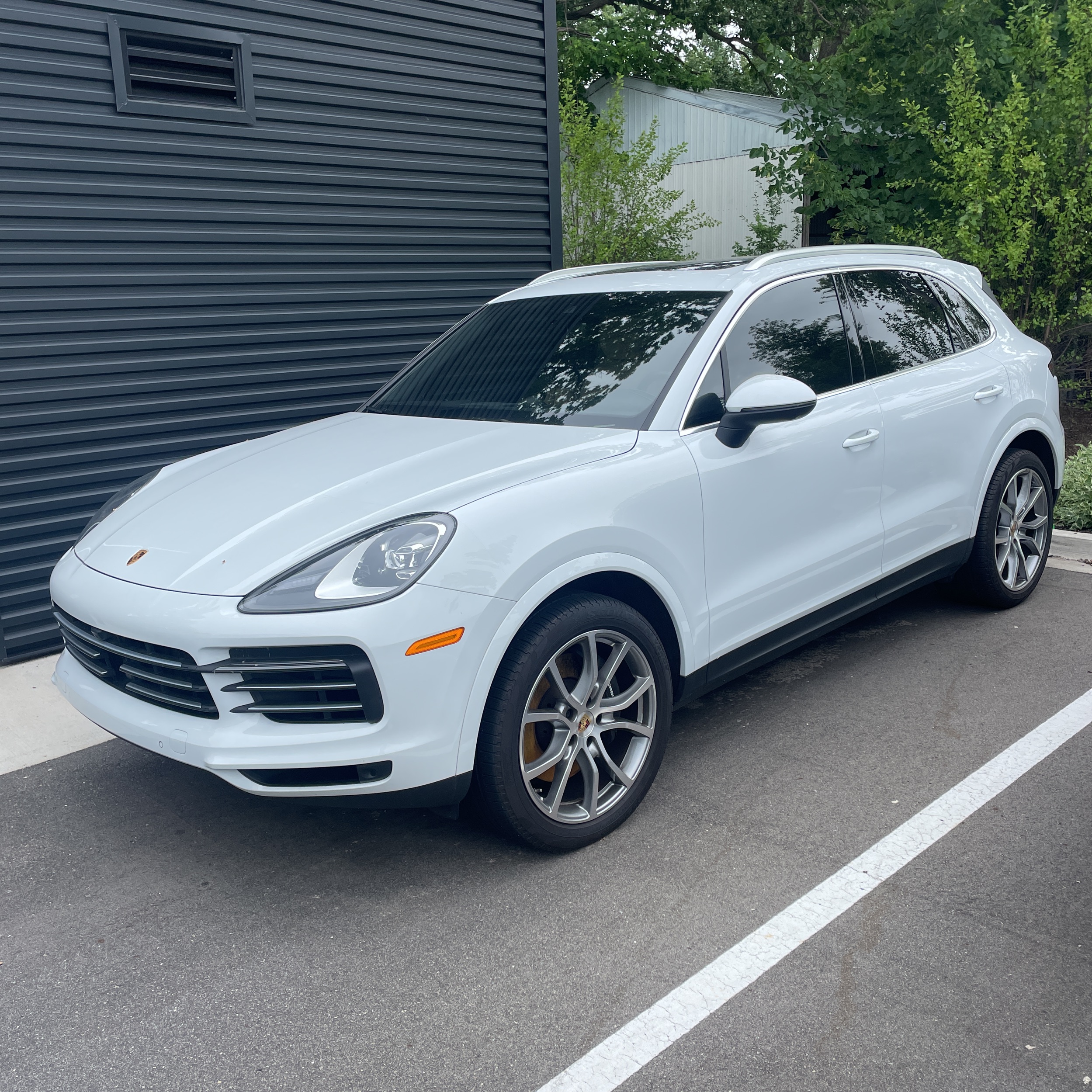 2022 Porsche Cayenne Base