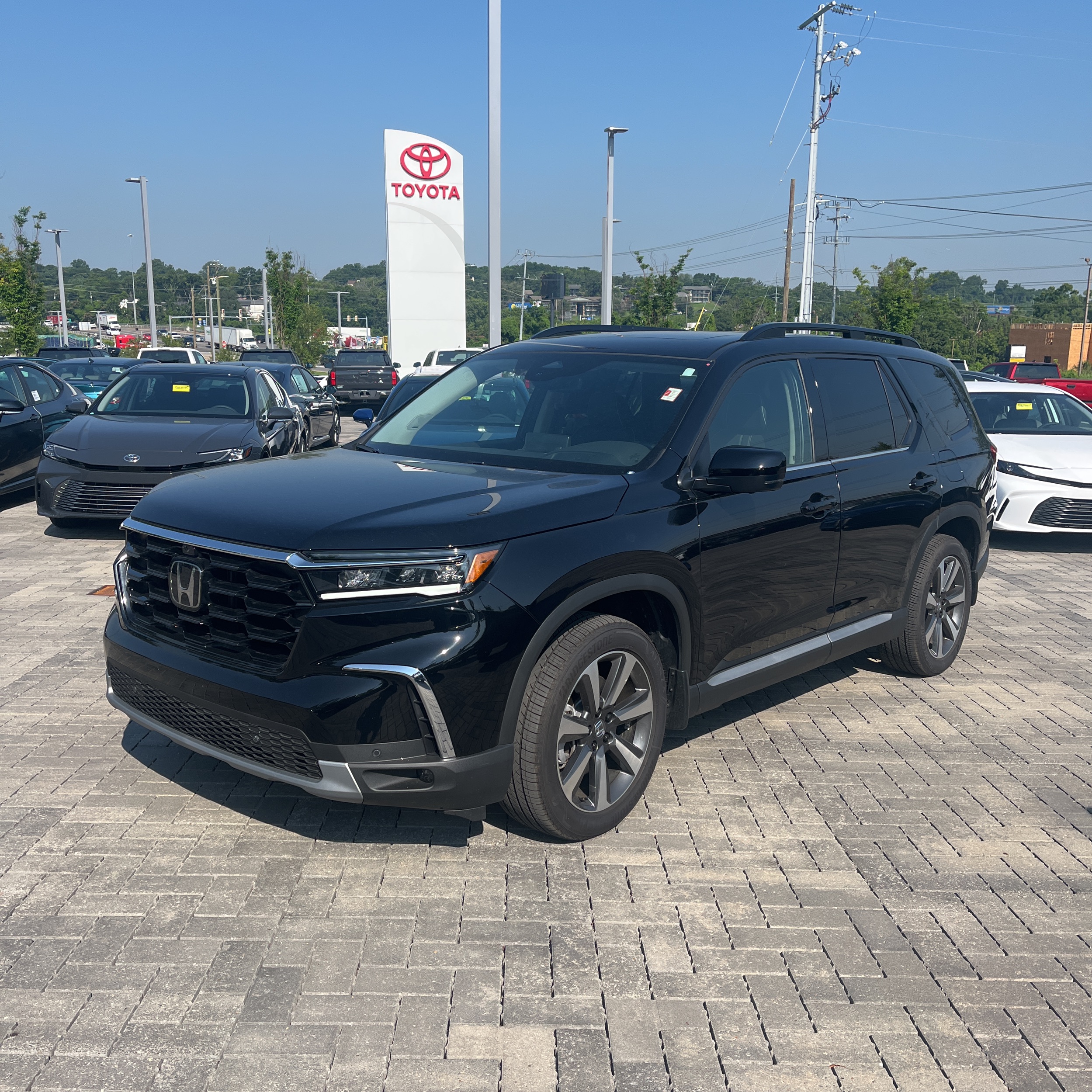 2025 Honda Pilot Elite